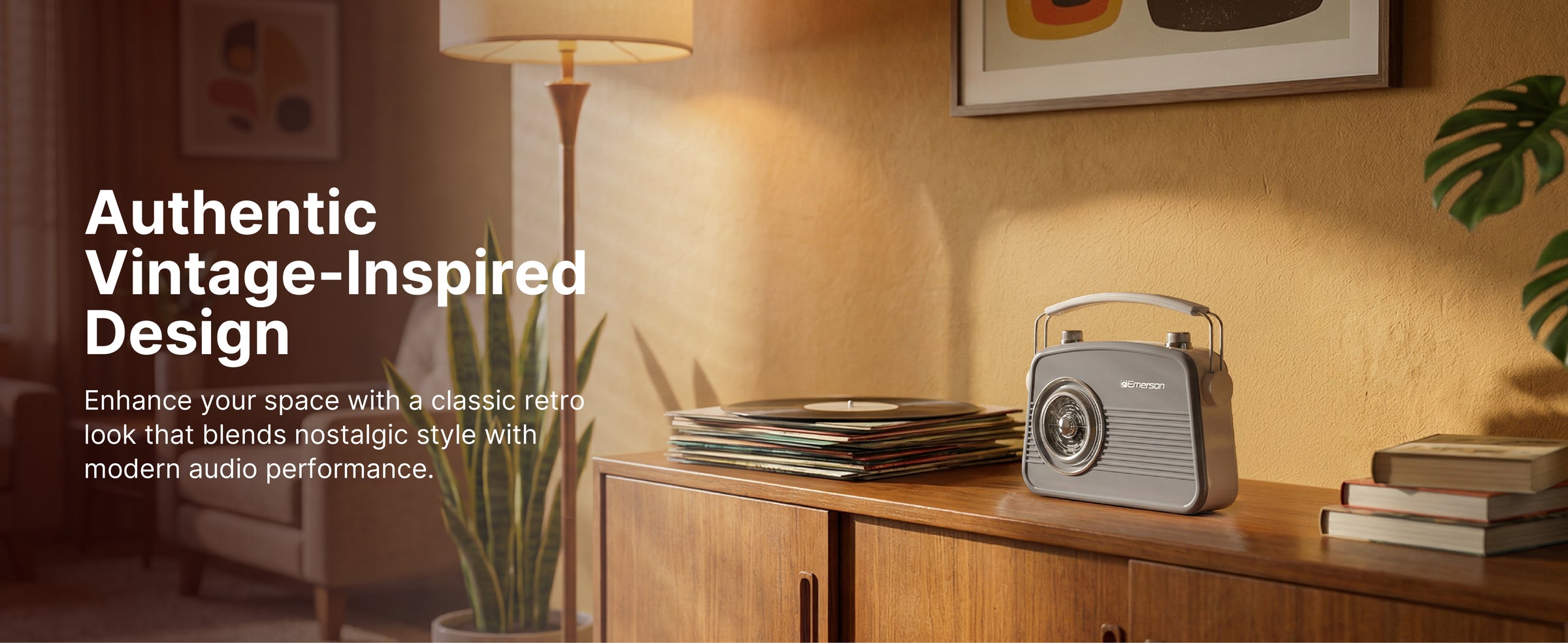Emerson EAS-3009 retro radio — authentic vintage-inspired design detail