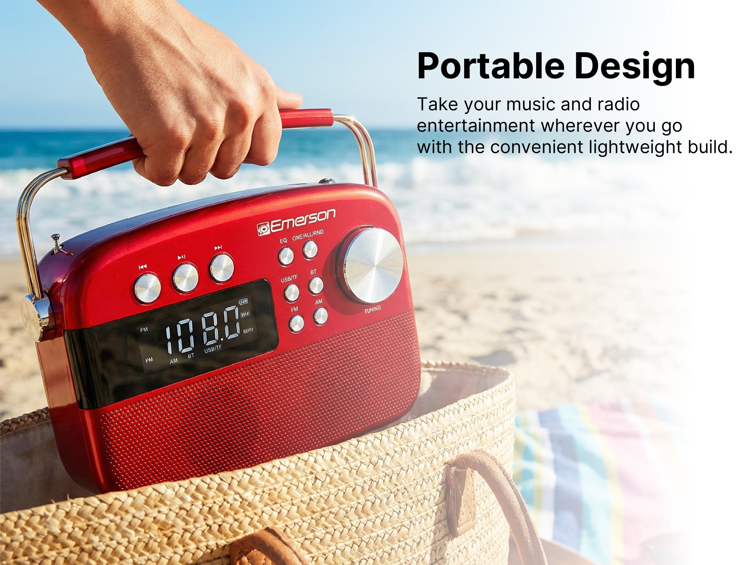Top carry handle and compact retro chassis of the portable radio